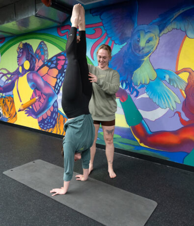 Handstand training near NoMa