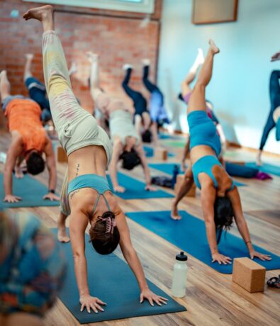 Yoga Exercises: 1 HOUR Relaxing Meditation Music for Yoga Classes 